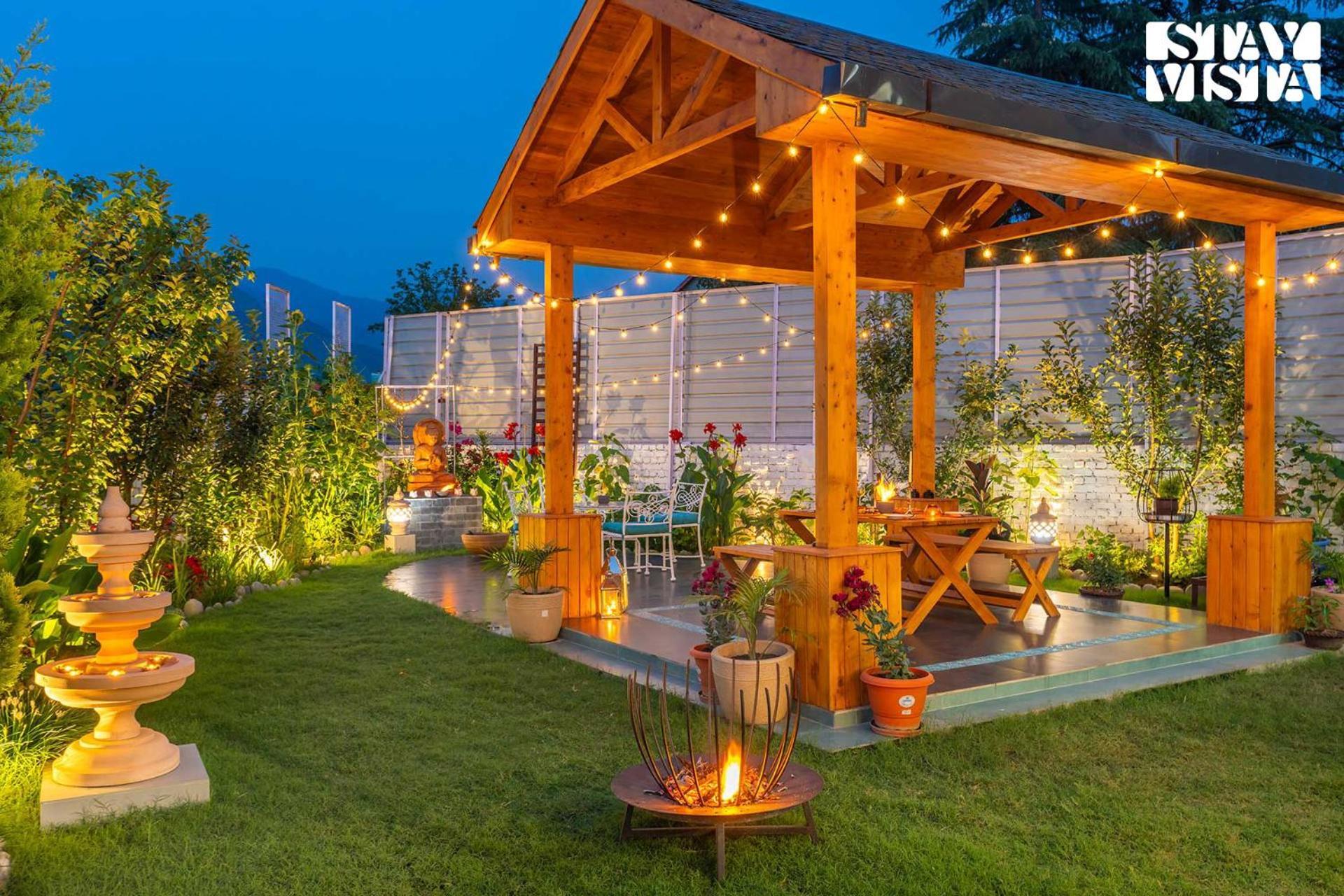 Stayvista At The Oakridge 4 Bhk Villa In Dharamshala With Jacuzzi & Balcony Chamba  Esterno foto